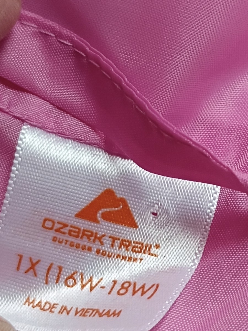 Ozark Trail Women's Convertible Puffer Jacket In Pink - Picture 11 of 11